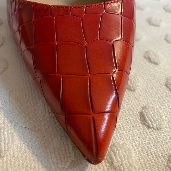 KURT GEIGER Red Croc Embossed Sling Back Heel - Picture 6 of 16